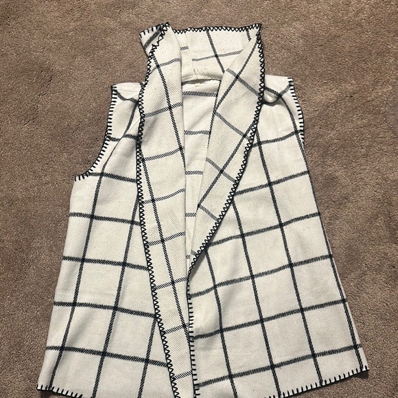 Mud Pie Tops - Mud Pie Black and White Checkered Vest